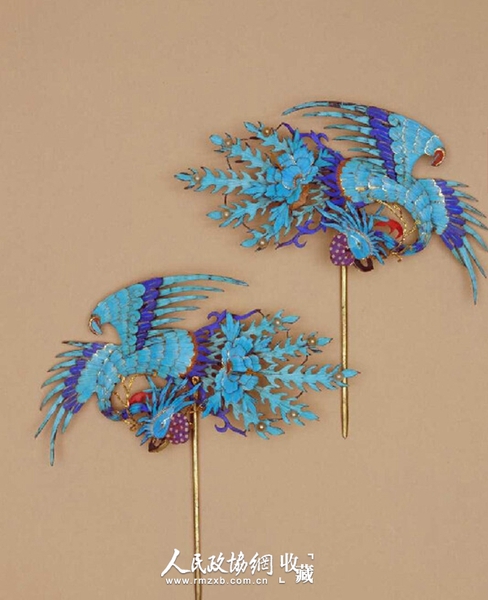 點(diǎn)翠鳳凰紋頭花，清，橫15cm，縱15cm 故宮博物院藏_副本