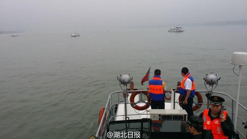圖為現(xiàn)場救援畫面。