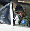 威廉王子視察英國皇家空軍 試駕戰(zhàn)機(jī)
