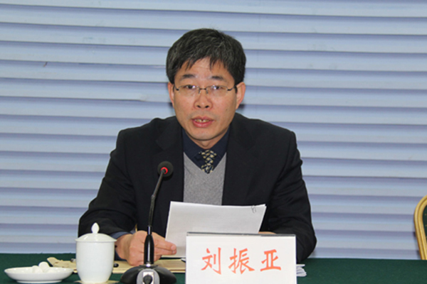 澎湃新聞記者從6月2日從《周口日報》獲悉，中國人民政治協(xié)商會議河南省第十一屆委員會常務委員、中國人民政治協(xié)商會議周口市第三屆委員會副主席、市工商聯(lián)主席劉振亞同志，因病醫(yī)治無效，于2016年5月31日20時10分在周口逝世，享年46歲。
