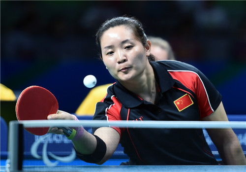 9月12日，在里約殘奧會(huì)乒乓球女子單打5級(jí)比賽中，中國(guó)選手張變獲得金牌。