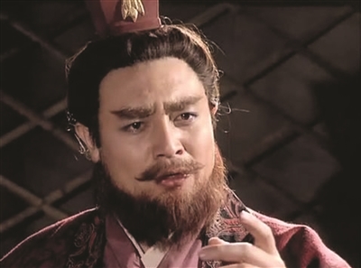 都說生子當如孫仲謀，但在貨幣方面，他真的不太在行。