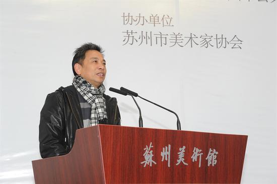 雙年展評委代表、中國美術學院教授顧迎慶 介紹評選情況
