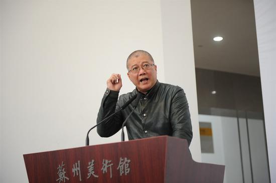 中國文聯副主席、中國美協副主席、中國油畫學會會長、中國美術學院院長許江 教授發(fā)言