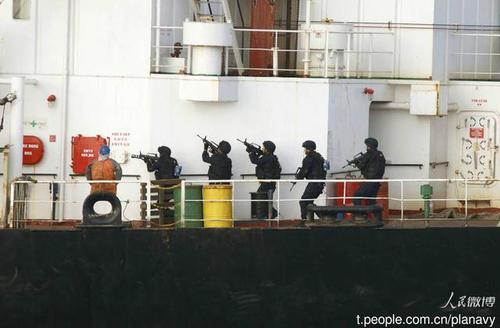 索馬里海盜再猖獗！中國海軍一周內(nèi)兩次施救