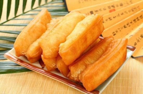 松脆美味的油條竟加了洗衣粉？