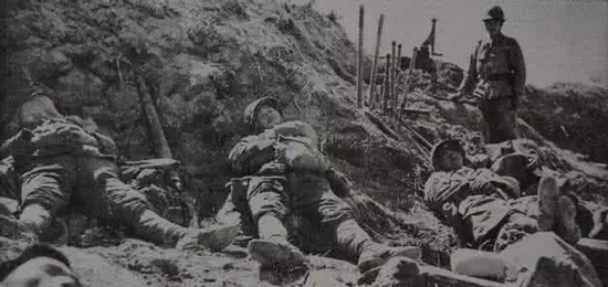 武漢會戰(zhàn)中戰(zhàn)死的日軍，武漢會戰(zhàn)結束后，日本在很長一段時期內再未發(fā)動大規(guī)模的進攻