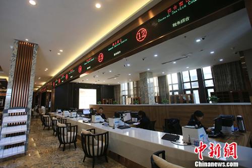 7月5日，自貿(mào)試驗(yàn)區(qū)開封片區(qū)綜合服務(wù)中心。<a target='_blank' href='http://www.chinanews.com/'>中新社</a>發(fā)（開封自貿(mào)區(qū)供圖）