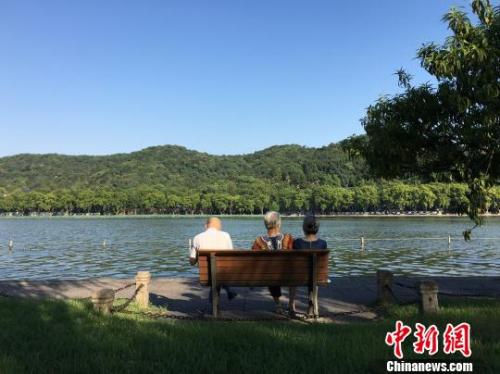 點(diǎn)擊進(jìn)入下一頁