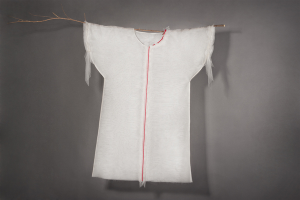 呂越 《痕跡2號(hào)》 服裝 絲綢  2013-2017.Lyu Yue(Aluna)  Relic，NO.2 ，F(xiàn)ashion design，Silk， 2013－2017