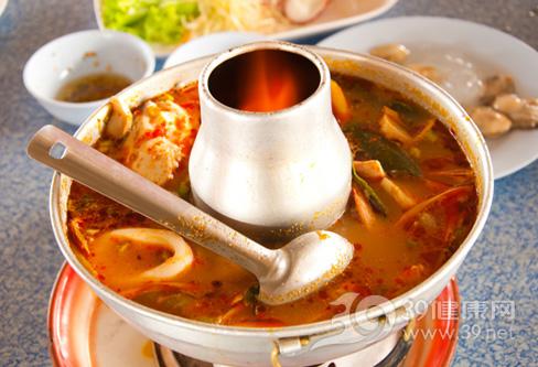 冬天想吃熱乎的！麻辣燙怎么吃才健康？