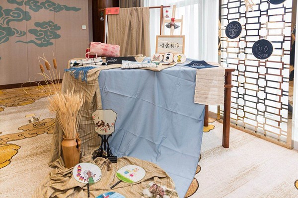 活動現(xiàn)場，臺灣同學精心展示實習作品