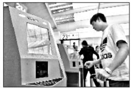 中秋鐵路運輸進入最高峰四天預(yù)計發(fā)送旅客405萬人