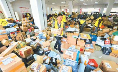快遞企業(yè)紛紛上調(diào)派件費 消費者快遞費會漲價嗎？