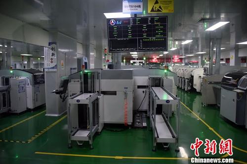 資料圖：智能工廠物流系統(tǒng)。<a target='_blank' href='http://www.chinanews.com/'>中新社</a>記者 孫自法 攝