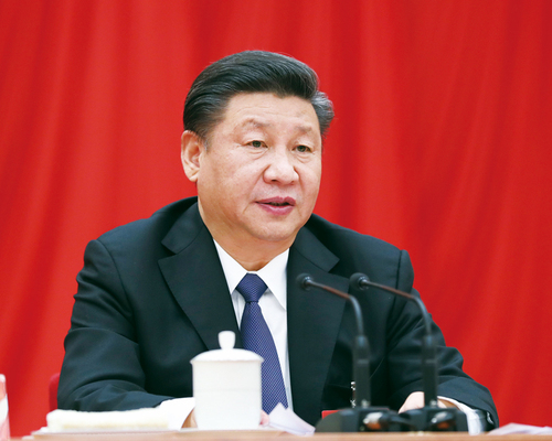 中國(guó)共產(chǎn)黨第十九屆中央委員會(huì)第三次全體會(huì)議，于2018年2月26日至28日在北京舉行。中央委員會(huì)總書記習(xí)近平作重要講話。 新華社記者 鞠鵬 攝