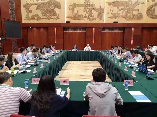 6月25日，國(guó)際禁毒日前夕，司法部在云南昆明召開記者吹風(fēng)會(huì)，發(fā)布《中國(guó)司法行政戒毒工作發(fā)展報(bào)告》。