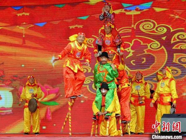襄陽市非遺展演現(xiàn)場(chǎng) 付昌安 攝