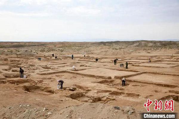 圖為敦煌旱峽玉礦遺址考古發(fā)掘現(xiàn)場(chǎng)。(資料圖)甘肅省文物考古研究所供圖